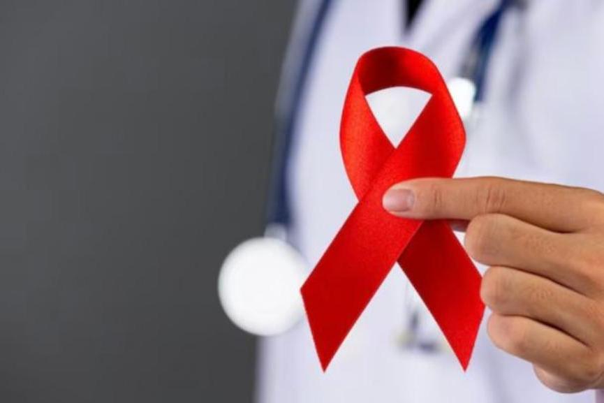 21 мая отмечается Всемирный День памяти умерших от СПИДа